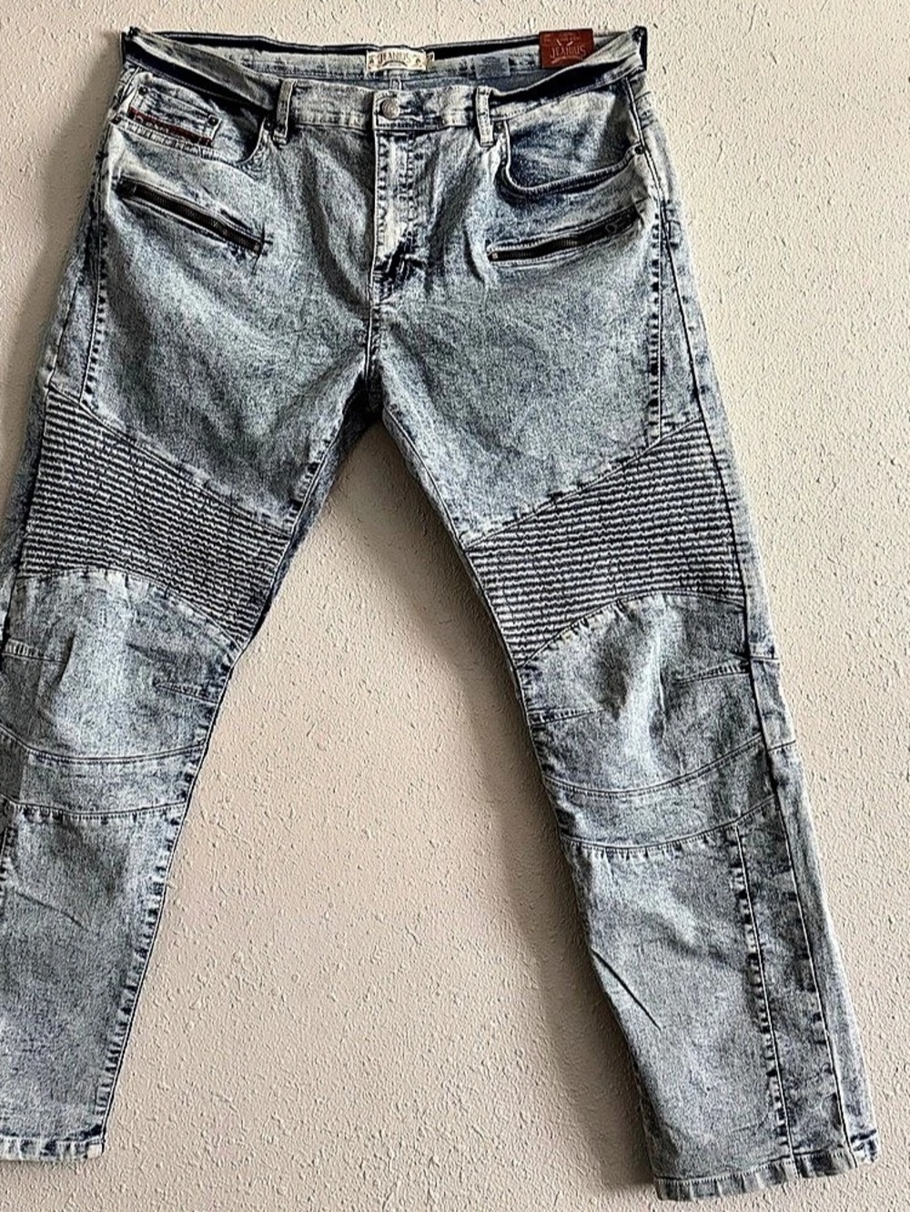 Akademiks Jeanius Relaxed Jeans in Blue Waist 36